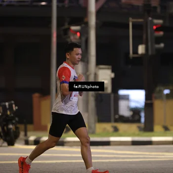 Runner Photo 4634464