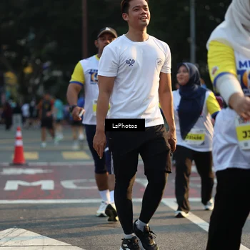Runner Photo 4634477