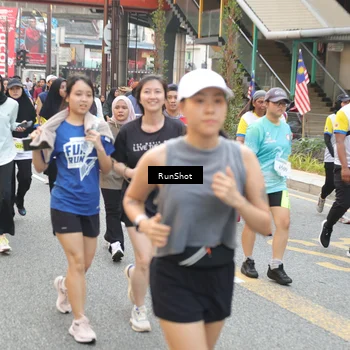 Runner Photo 4634497
