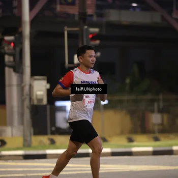 Runner Photo 4634532