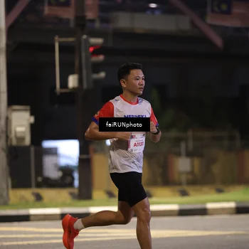Runner Photo 4634571