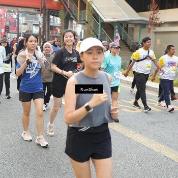 Runner Photo 4634575