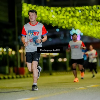 Runner Photo 4634581