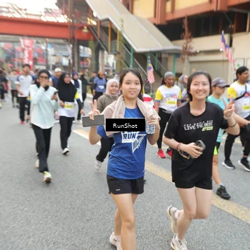 Runner Photo 4634647