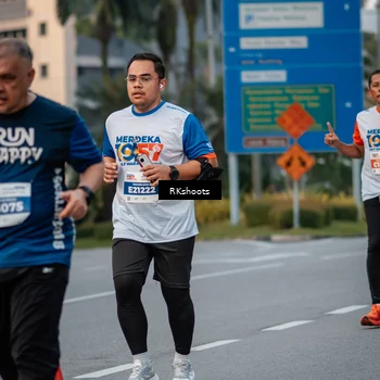 Runner Photo 4634659