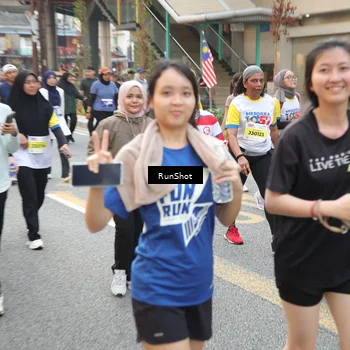 Runner Photo 4634705