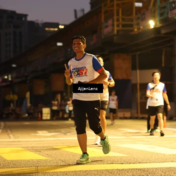 Runner Photo 4634738