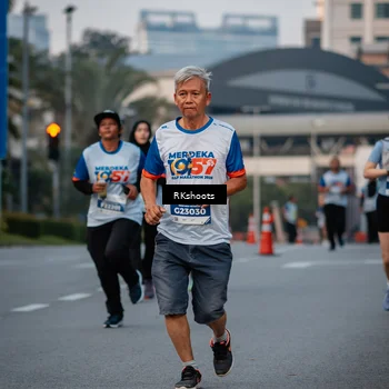 Runner Photo 4634744