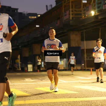 Runner Photo 4634753