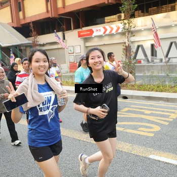Runner Photo 4634806