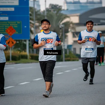 Runner Photo 4634813