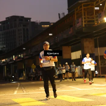 Runner Photo 4634863