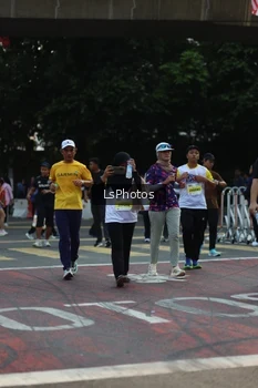Runner Photo 4635037