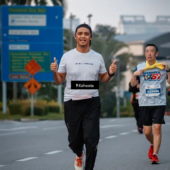 Runner Photo 4635055