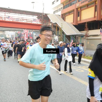 Runner Photo 4635096