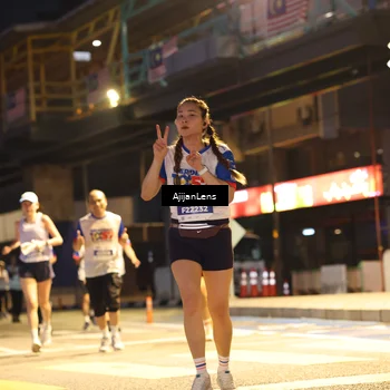 Runner Photo 4635100
