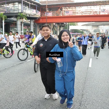 Runner Photo 4635103