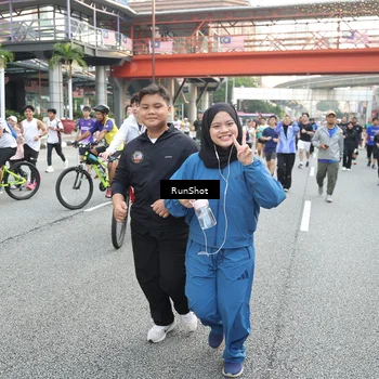 Runner Photo 4635115