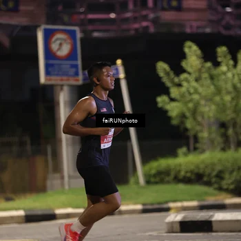 Runner Photo 4635128