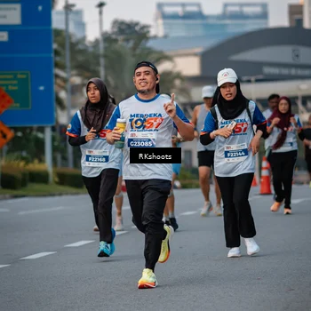 Runner Photo 4635132