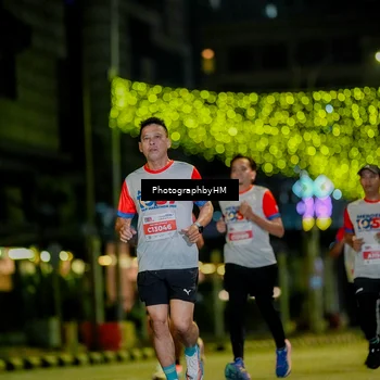 Runner Photo 4635143