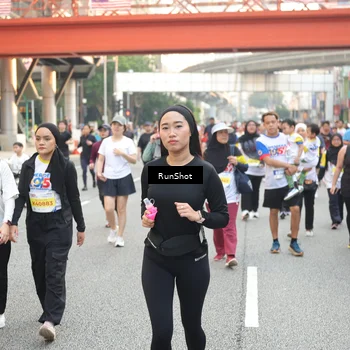Runner Photo 4635165