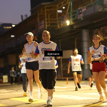 Runner Photo 4635193