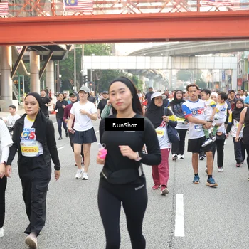 Runner Photo 4635197