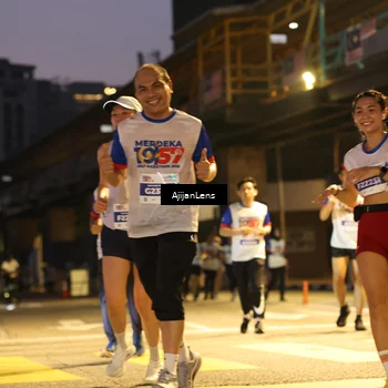 Runner Photo 4635214
