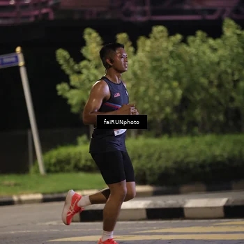 Runner Photo 4635365