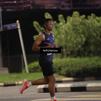 Runner Photo 4635389