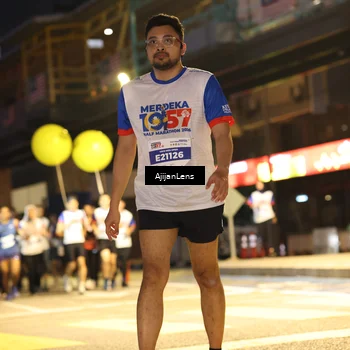 Runner Photo 4635395