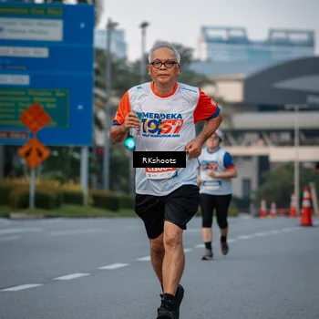 Runner Photo 4635417