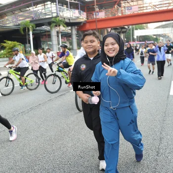 Runner Photo 4635599
