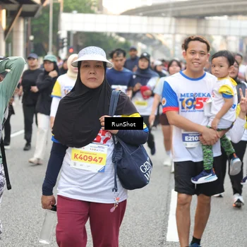 Runner Photo 4635602