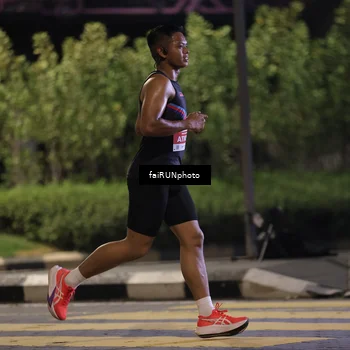 Runner Photo 4635610