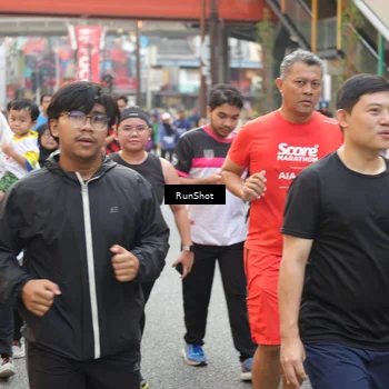 Runner Photo 4635660