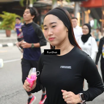 Runner Photo 4635666