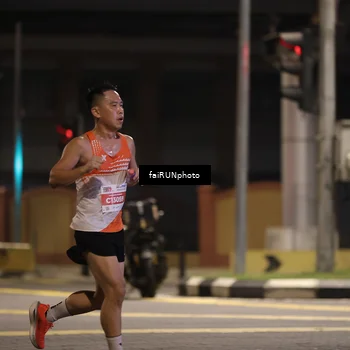 Runner Photo 4635713