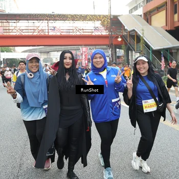 Runner Photo 4635717