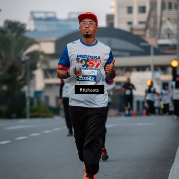 Runner Photo 4635737