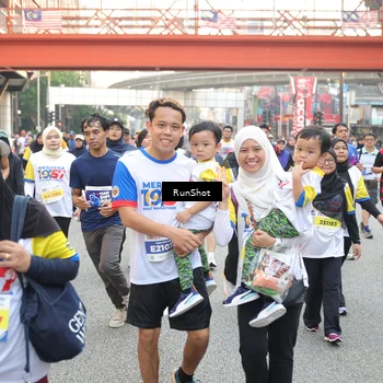 Runner Photo 4635744