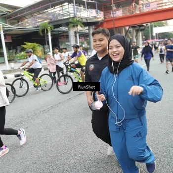 Runner Photo 4635801