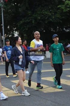 Runner Photo 4635825