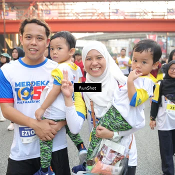 Runner Photo 4635846