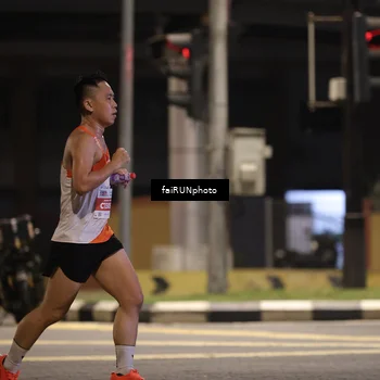 Runner Photo 4635855