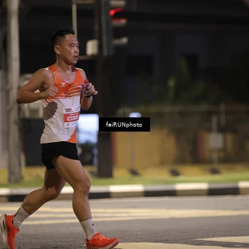 Runner Photo 4636012