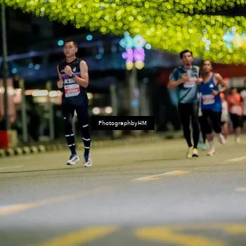 Runner Photo 4636013