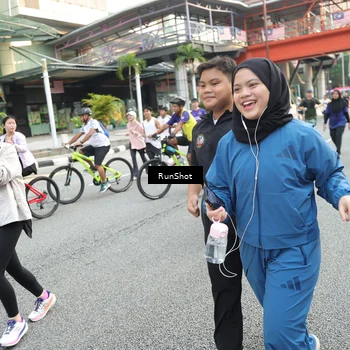 Runner Photo 4636037