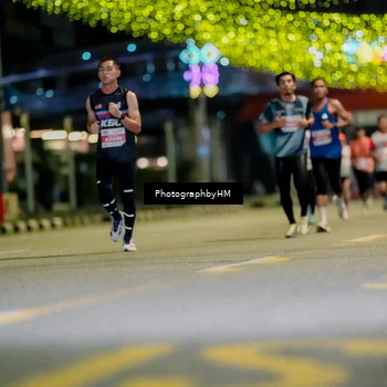 Runner Photo 4636041